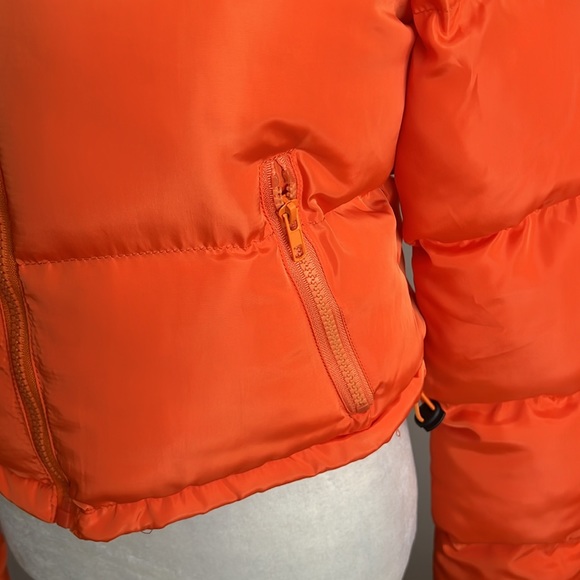 🧡🧡Crop Puffer Jacket🧡🧡 - Picture 2 of 8